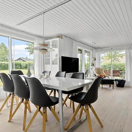 8590-glesborg-hasselovej-7 * Glesborg